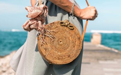 Brighten Up Your Holiday Wardrobe With Beach Bags